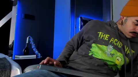 Kale online show from 12/18/25, 11:05