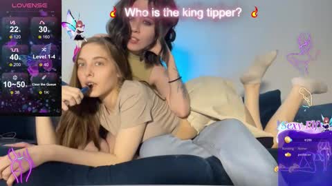 Hi my name is Kaley Today Im streaming with my friend Di  online show from 02/02/26, 10:08