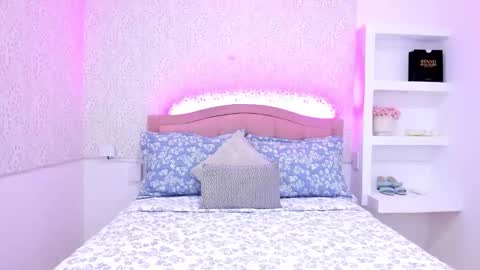 Kali Bloom  online show from 01/12/26, 10:15