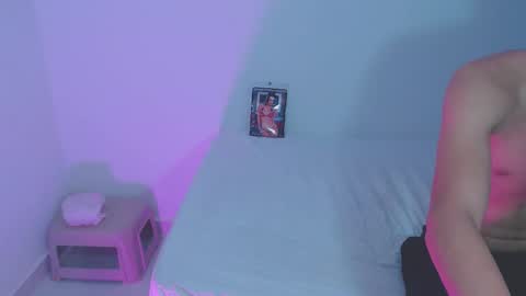 Snapshot of kalifah_ chatting on 02/18/26, 12:12 kalifah_ online show from 02/18/26, 12:12