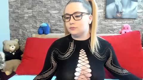 kalindahot online show from 02/19/26, 08:05