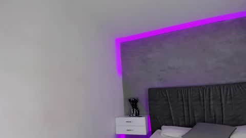 Carolina   online show from 12/14/24, 03:47