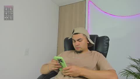 K A L I online show from 02/03/26, 05:38