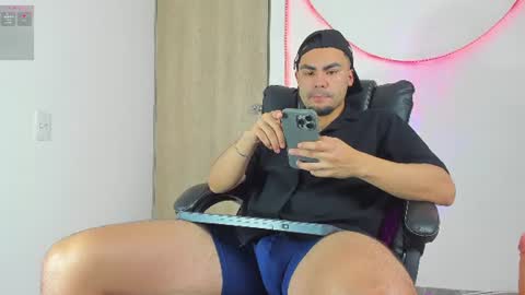 K A L I online show from 07/22/26, 08:28