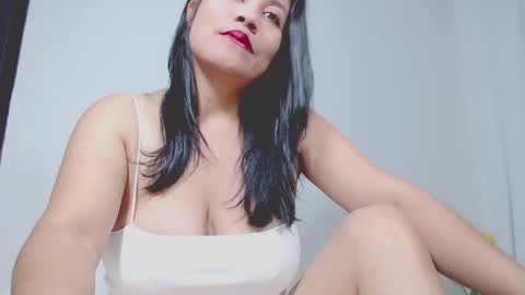 Hannah online show from 01/17/25, 04:49