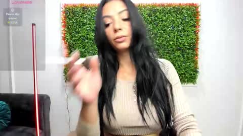 Snapshot of kally_k chatting on 10/06/25, 03:48 Kally online show from 10/06/25, 03:48
