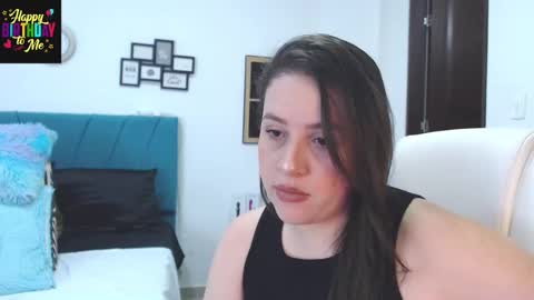 Kamilalopez online show from 02/09/25, 11:25