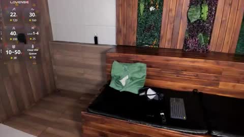 Snapshot of kamal_wolff chatting on 02/18/26, 12:12 jhon online show from 02/18/26, 12:12