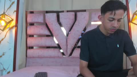 Snapshot of kameron_aand_nick chatting on 11/13/25, 08:19 kameron and Nick online show from 11/13/25, 08:19