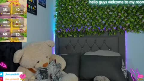 Snapshot of kami_22 chatting on 12/01/24, 04:40 camilo  independent model online show from 12/01/24, 04:40