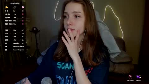 Snapshot of kami_mur chatting on 02/21/25, 02:06 Kami mur online show from 02/21/25, 02:06