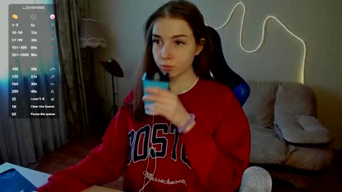 Snapshot of kami_mur chatting on 02/24/25, 11:21 Kami mur online show from 02/24/25, 11:21