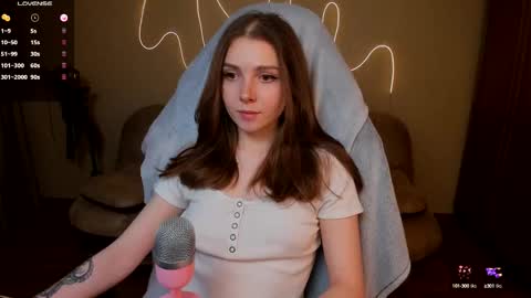 Snapshot of kami_mur chatting on 03/04/25, 05:24 Kami mur online show from 03/04/25, 05:24