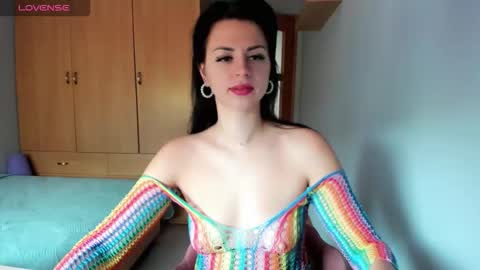 Snapshot of kamila_malina chatting on 10/08/25, 10:24 kamila_malina online show from 10/08/25, 10:24