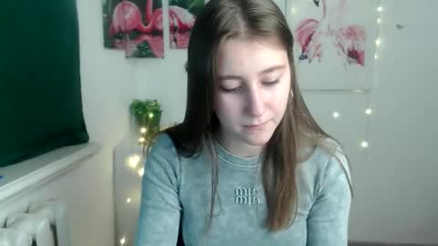 kamilla_love_ online show from 10/23/25, 12:26