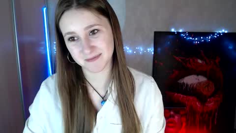 kamilla_love_ online show from 04/21/26, 12:11