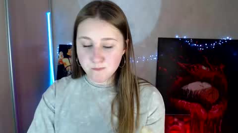 kamilla_love_ online show from 04/23/26, 12:40