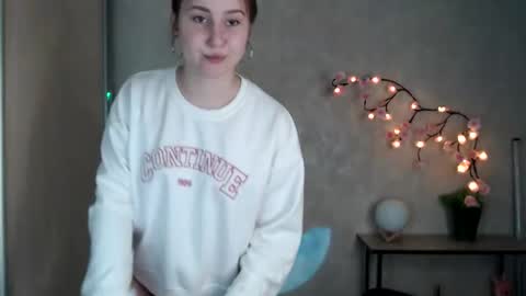 kamilla_love_ online show from 05/07/26, 12:54