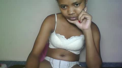 kamillah69 online show from 02/21/26, 05:03