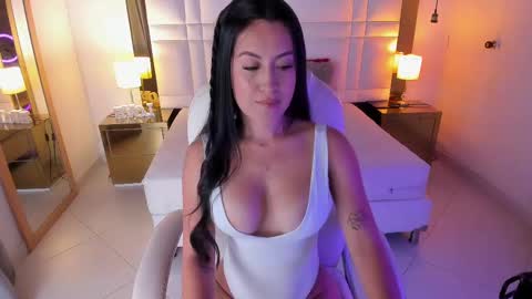 Snapshot of kamillaxx chatting on 02/12/25, 03:16 Kamila online show from 02/12/25, 03:16