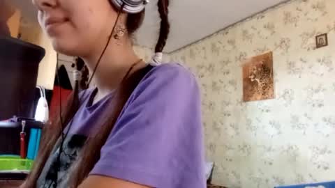 Mari  Simmons online show from 09/14/25, 07:29