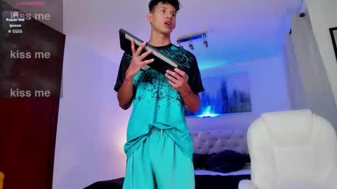 Kami online show from 02/24/26, 06:39