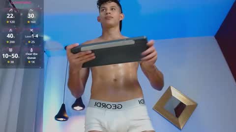 Kami online show from 03/25/26, 06:25