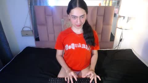 -- kammi -- online show from 10/10/25, 01:26