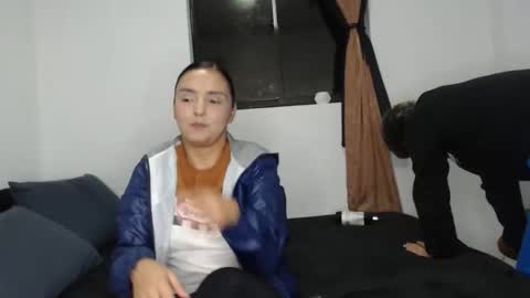 kammy   y   camila online show from 04/28/26, 11:32