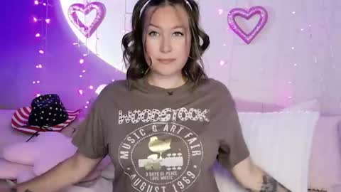 Snapshot of kamrynmarie69 chatting on 06/21/26, 01:19 kamrynmarie69 online show from 06/21/26, 01:19