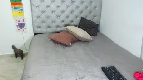 Snapshot of kandy_kalo chatting on 01/21/25, 09:15 lucas valentina online show from 01/21/25, 09:15