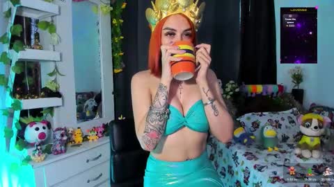 Snapshot of kandygirl_023 chatting on 12/21/25, 11:50 hello Im Danni online show from 12/21/25, 11:50