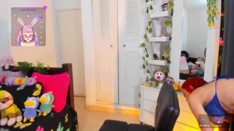 Snapshot of kandygirl_023 chatting on 02/28/26, 01:12 hello Im Danni online show from 02/28/26, 01:12