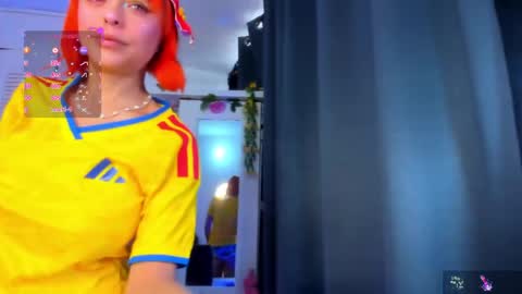 hello  Im Danni online show from 06/07/26, 12:31