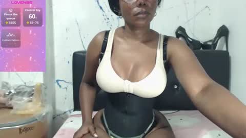 Paola online show from 05/15/26, 11:56