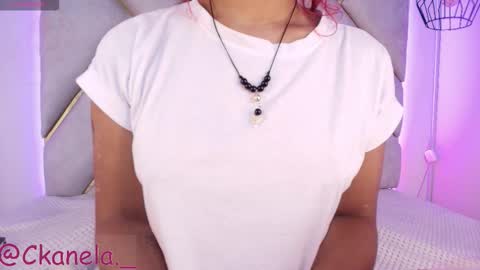 Snapshot of kanela_miller_ chatting on 10/21/25, 12:28 Cami online show from 10/21/25, 12:28