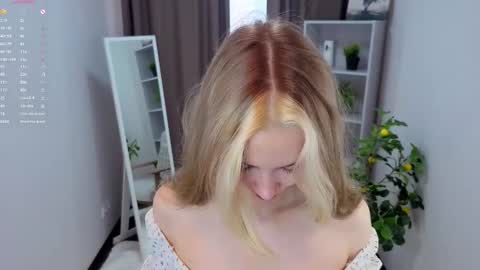 Alice online show from 03/08/26, 03:10