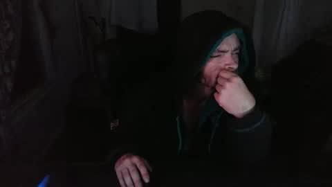 Snapshot of kangslang chatting on 10/30/25, 06:37 KANGKHLOE online show from 10/30/25, 06:37