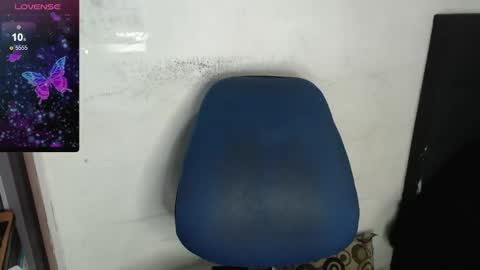Snapshot of kanroji_mitsuri_11 chatting on 01/06/25, 03:51 Sanctuary online show from 01/06/25, 03:51