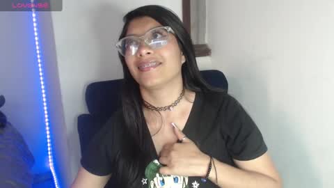 Snapshot of kanroji_mitsuri_11 chatting on 03/05/25, 07:49 Sanctuary online show from 03/05/25, 07:49