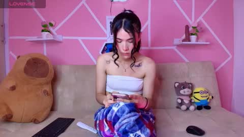 kaoriille online show from 11/08/25, 02:34