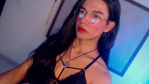 Kaori Matsui online show from 11/16/25, 08:47