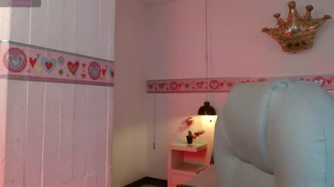 kaoryy_1 online show from 12/17/25, 11:27