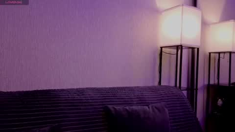 Snapshot of kara_life chatting on 12/02/25, 01:11 kara_life online show from 12/02/25, 01:11