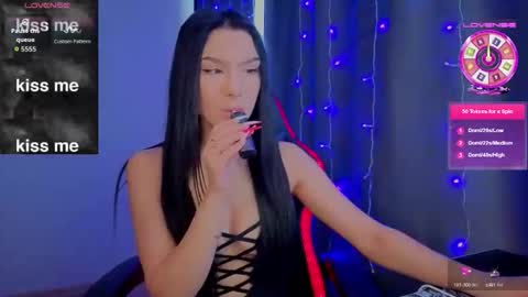 Snapshot of kara_life chatting on 01/11/26, 06:29 kara_life online show from 01/11/26, 06:29