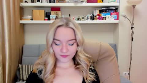 Kara. Off from 15th till 24th of December online show from 02/16/25, 09:16