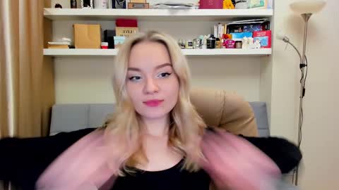 Kara. Off from 15th till 24th of December online show from 02/17/25, 12:21