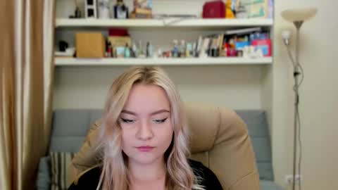 Kara. Off from 15th till 24th of December online show from 09/11/25, 10:21