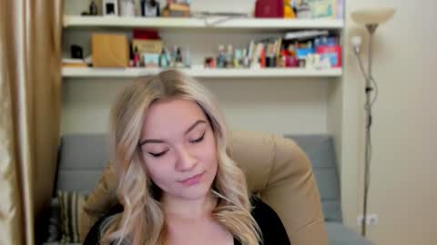 Kara. Off from 15th till 24th of December online show from 10/18/25, 10:21