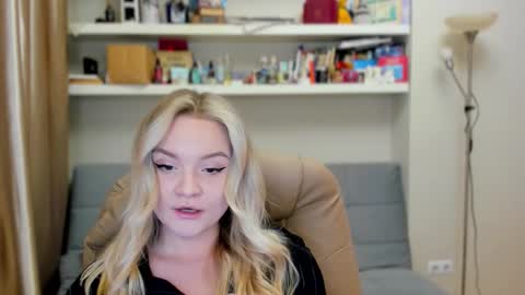 Kara. Off from 15th till 24th of December online show from 12/04/25, 11:02